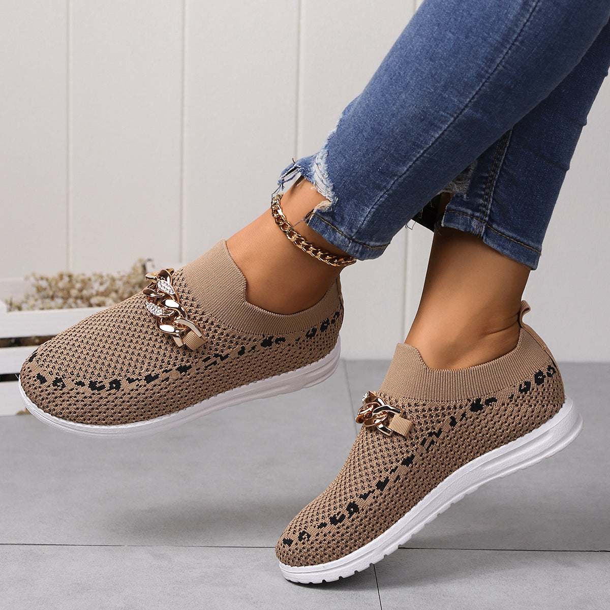 Fashion Casual And Lightweight Women's Breathable Shoes