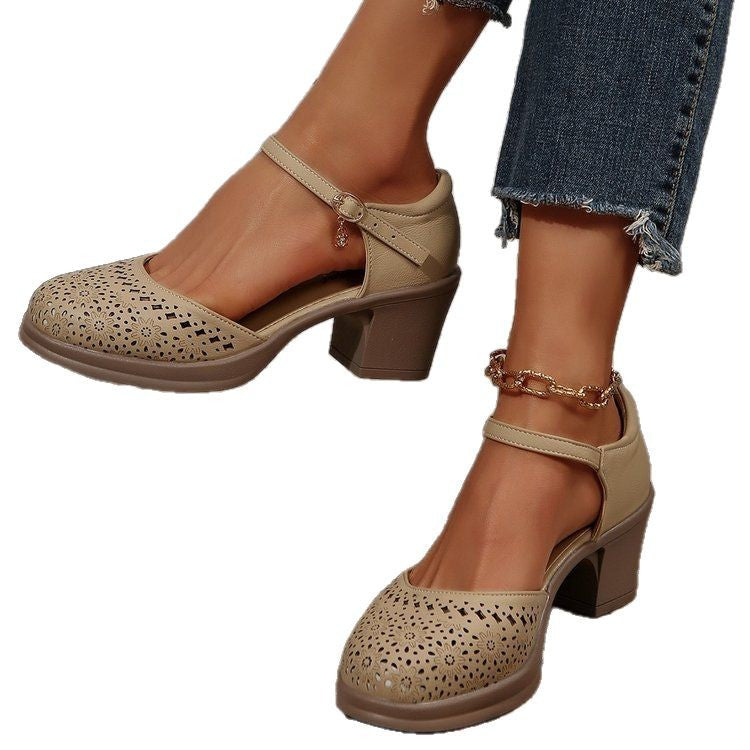 New Retro Easy Matching Hollow Out Mid Heel Toe Box Ankle-strap Buckle Pumps Women