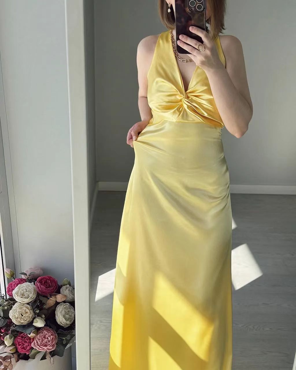 Fashion Sexy V-neck Lace Up Backless Maxi Dress Slim Fit Satin Dress