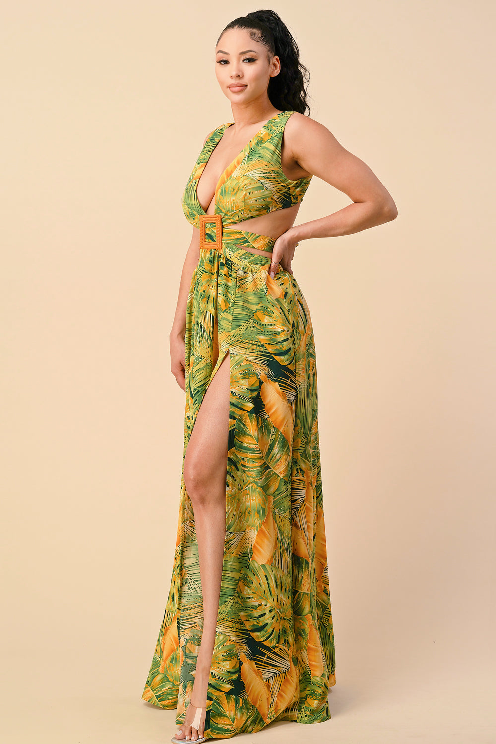 Long Sleeveless Printed Maxi Dress